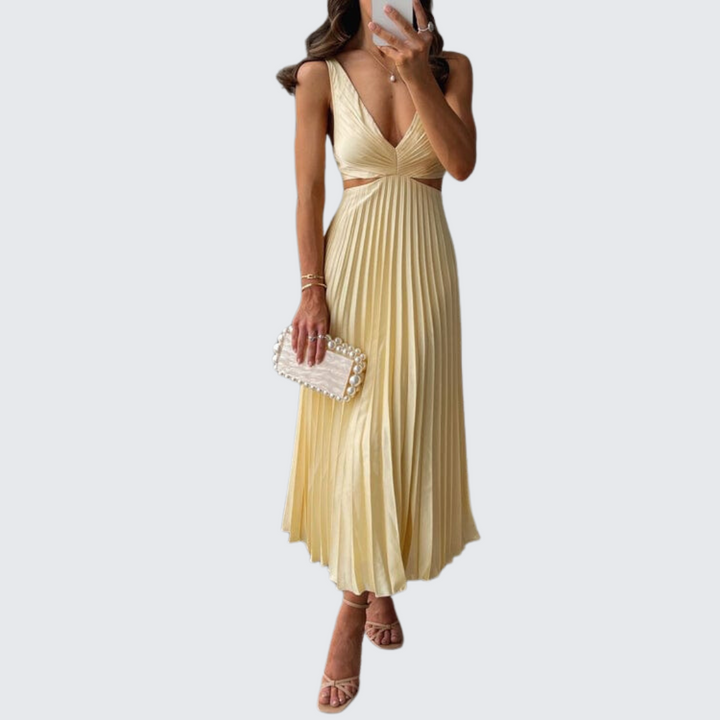 KESLEY™ | PLEATED DRESS WITH NECKLINE