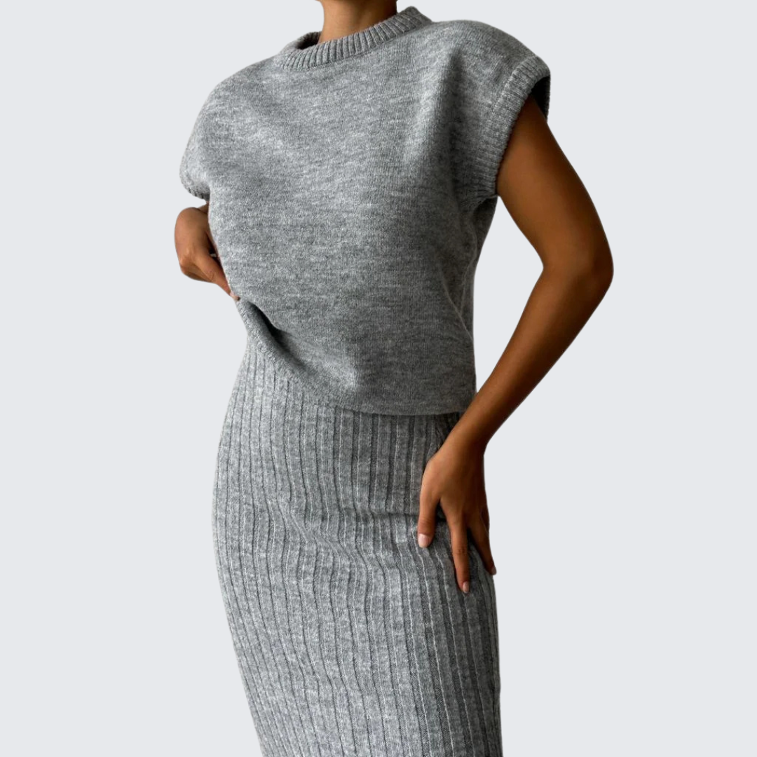 Attire | Elegant sleeveless cardigan and knitted skirt