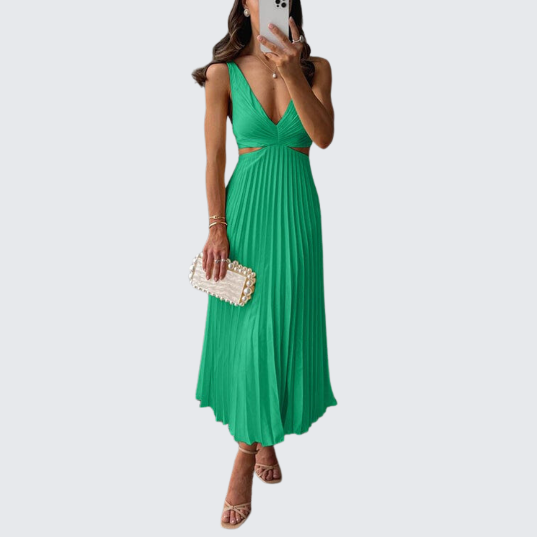 KESLEY™ | PLEATED DRESS WITH NECKLINE