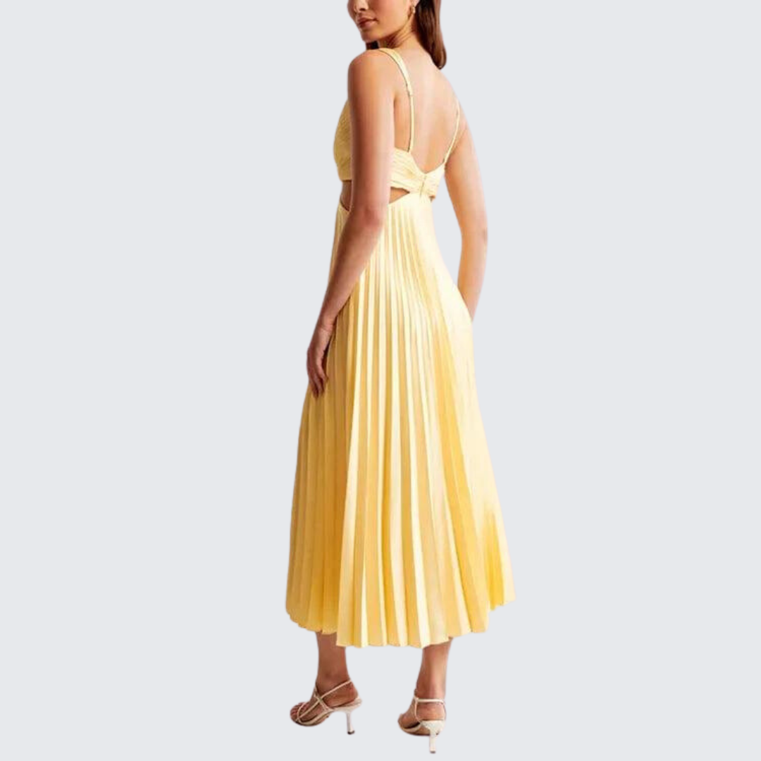 KESLEY™ | PLEATED DRESS WITH NECKLINE