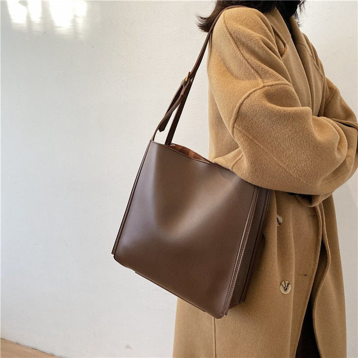 AVA | ELEGANTE TASCHE